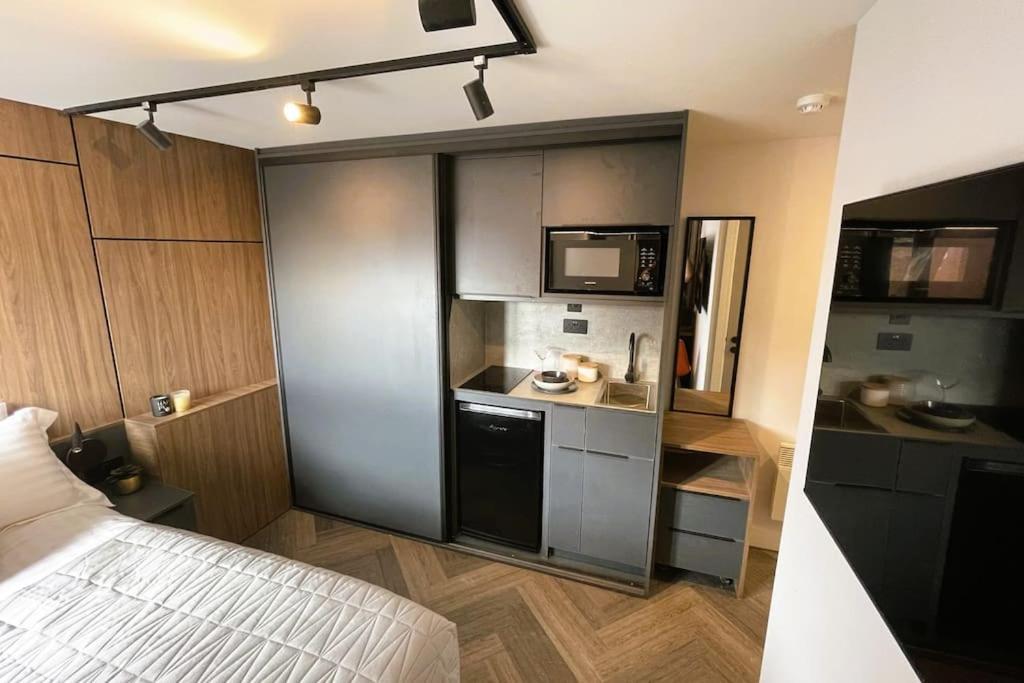 Deluxe 1 Bed Studio 2A Near Royal Infirmary & Dmu Leicester Buitenkant foto